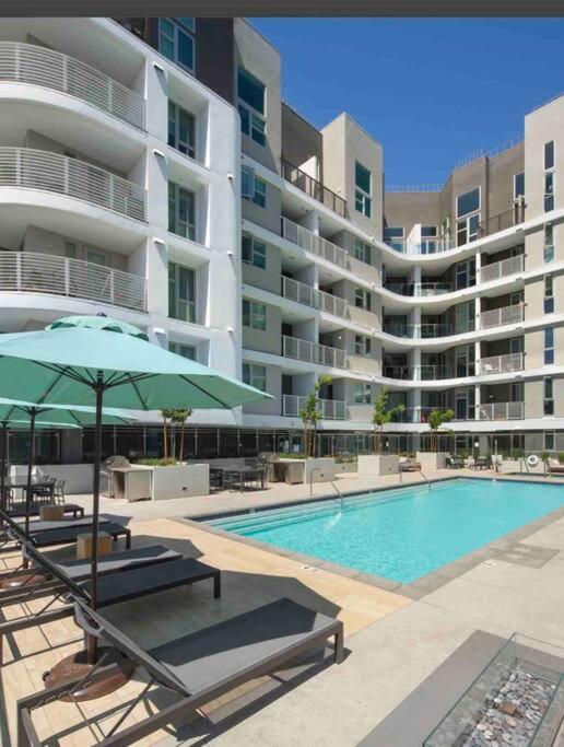 Relax On Wilshire With A View Apartment ลอสแอนเจลิส ภายนอก รูปภาพ