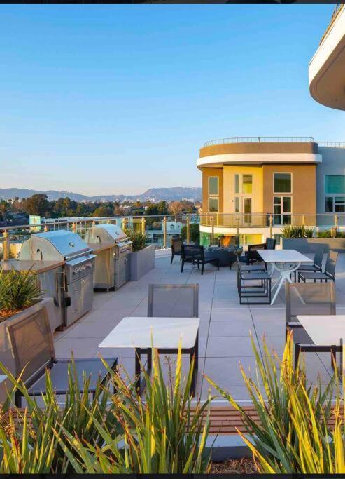 Relax On Wilshire With A View Apartment ลอสแอนเจลิส ภายนอก รูปภาพ